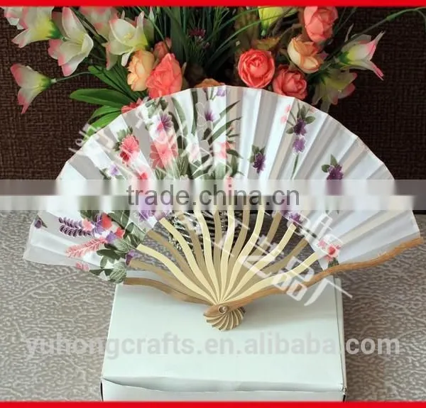 High Quality Ladies Gift Fan in Bamboo photo-3