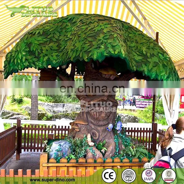Animatronic Christmas Tree Sculpture photo-2