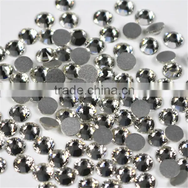 Top Quality Wholesale Transparent White Silver Flat Back Hot Fix Crystals Rhinestone for t Shirts photo-2