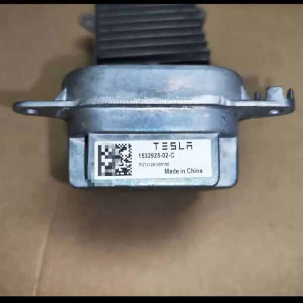 Tesla Model 3 and Model Y Headlight Modules photo-3