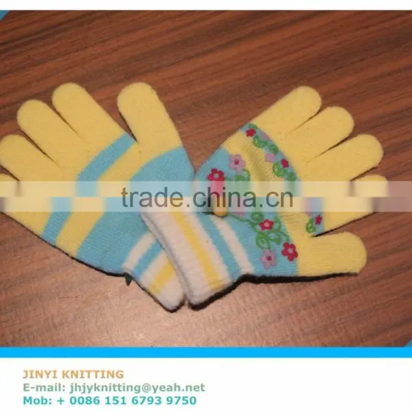 Children Knitted Gloves