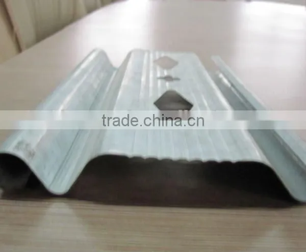 Galvanized Steel Color Metal Sectional Overhead Door Panel Sheet Making Machine , Automatic Garage Overhead Door Making Machine photo-3