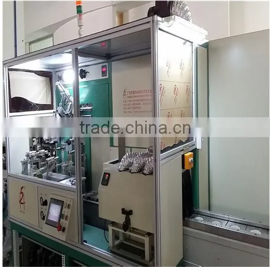 China Guangzhou Sale Multicolor Multi-function Automatic 5 Colors Screen Printing Machine for Perfume Glass Bottle photo-5