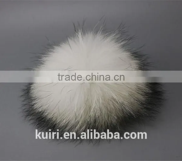 DIY 15cm Raccoon Fur Pompoms Fur Balls for Knitted Hat Cap Beanies and Keychain and Scarves photo-4