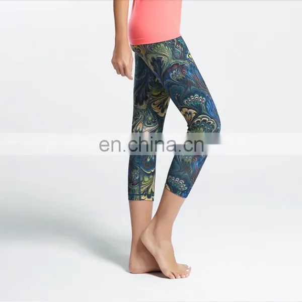 Quality Girls Wearing Shiny Yoga Pants photo-6
