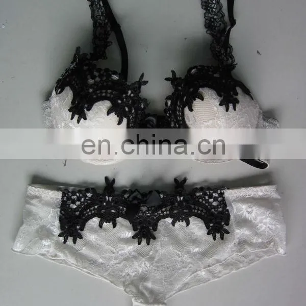 Lady's Wired Bra Set