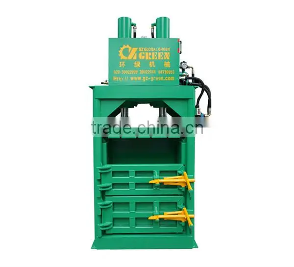 High Efficiency Hydraulic Vertical Plastic Baling Machine photo-3