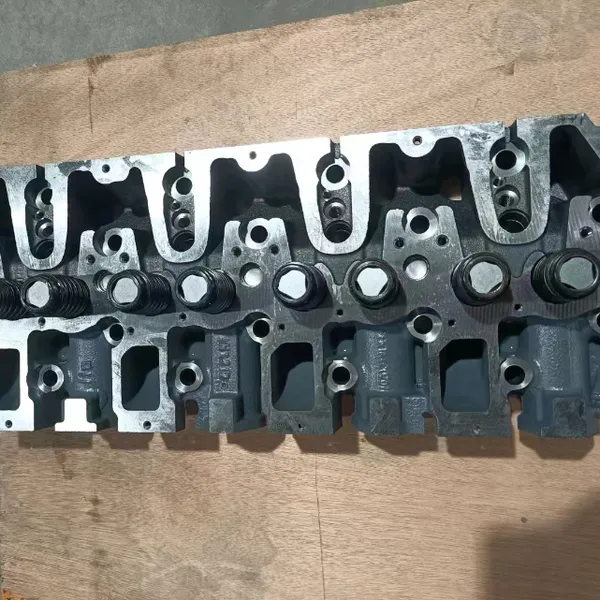 Cylinder Head Assy for VOLVO D5E diesel Engine