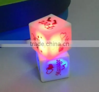 Hot Sale Custom Colorful PVC LED Flashing Dice photo-3