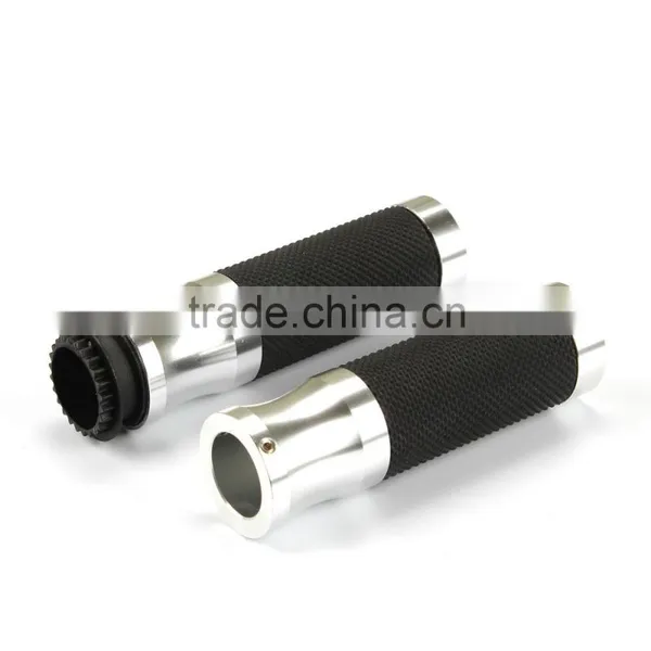 Soto Racing - 22mm Universal Motorcycle CNC Handle Bar / Handlebar Grips Leather and Aluminum Material photo-5