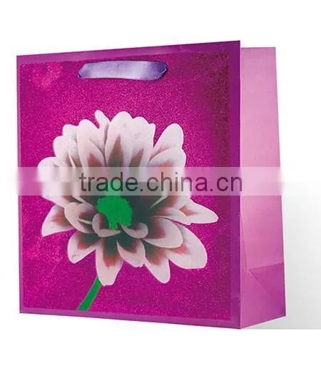 2015 New Dsign Printing White Paper Gift Bags With Ribbon Handles
