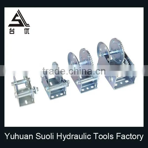 Manufacturing 1200lbs Galvanized Manual Jeep Winch With Strap photo-5