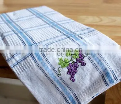 Wholesale Cheap 100% Cotton Plaid Waffle Weave Dish Towels photo-3