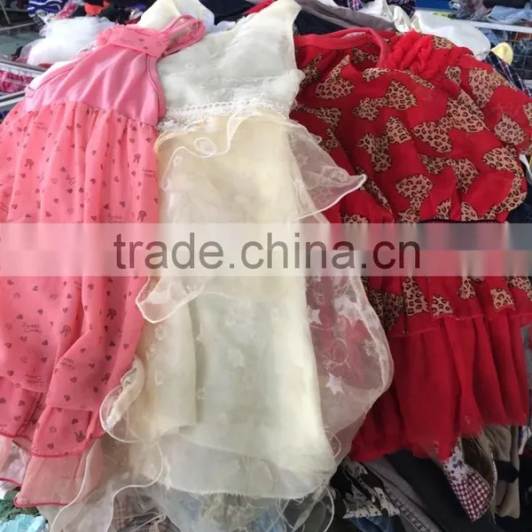 GZY 2015 Hot Sale Fashion Mixed Bulk Used Clothing photo-2