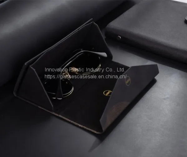 Personalized and Creative Portable Sunglasses Case; Unisex Folding Eyeglasses Holder photo-3