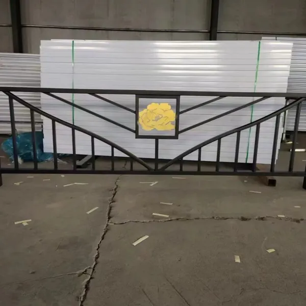 ASTM A36 Steel Municipal Guardrail With Zinc Coating 2.5mm Thickness photo-5