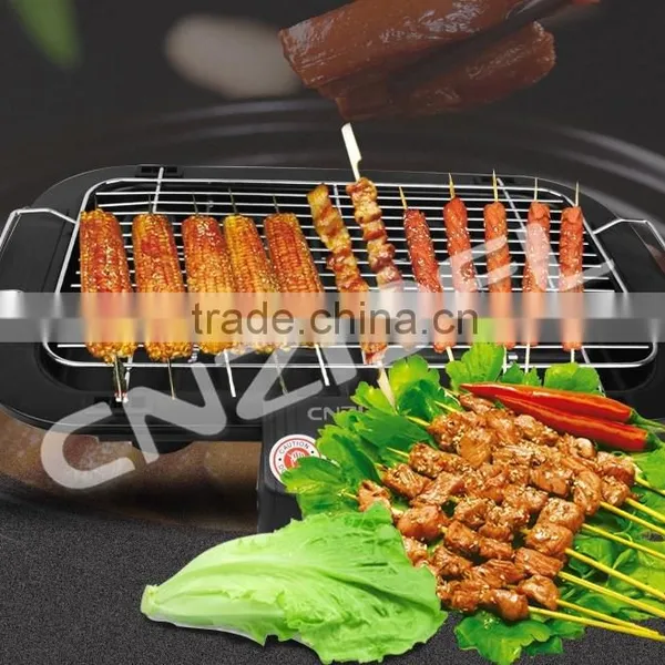 Square shape non-stick cast iron BBQ grill griddle pan with folding wooden handle Cnzidel
