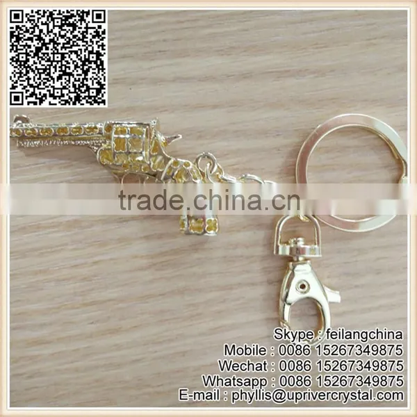 Best Quality Best Crystal Gold Gun Shaped Pendant Keychain photo-3