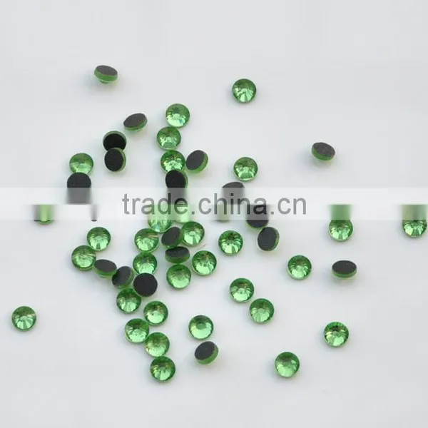 Crystal Fashion DMC Hot Fix Stone Shiny Garment Accessories for Apparel in Peridot photo-2