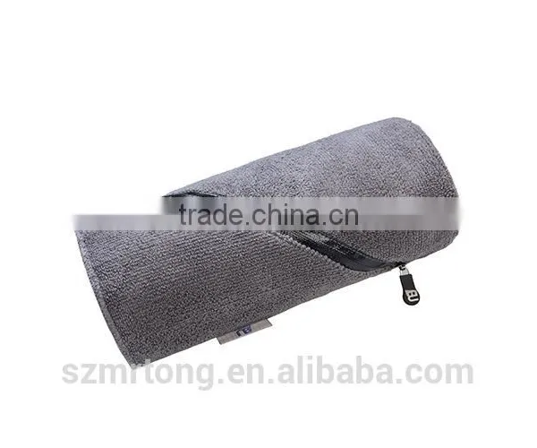 High Quality Embroidery Design 300gsm Zip Pocket Microfiber Sport Towel photo-4