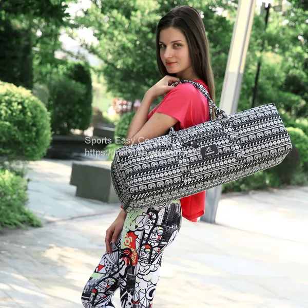 Fashionable Printing Large Multifunctional Sports Gym Bag for Fitness Girl photo-5