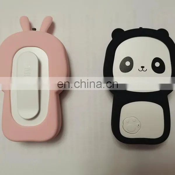 Portable Necklace Air Freshener PM2.5 Remover Negative Ion Wearable Air Purifier photo-3
