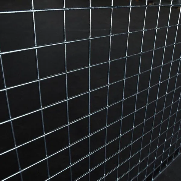 Electric & Hot Dipped Galvanized Welded Mesh Panel for Fencing and Construction photo-2