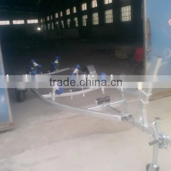 small roller boat trailer with wobbly rollers