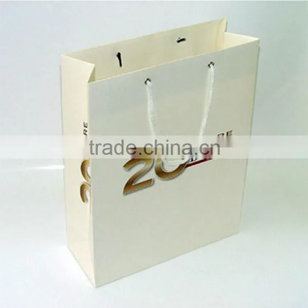 Custom Printed Logo White Paper Bags photo-3