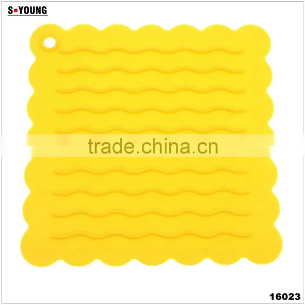 16021 Heart Shape Silicone High Temperature Heat Insulation Mat Kitchenwares Silicone Mat Flexible Silicone Heating Mat photo-6