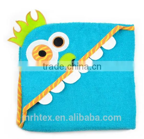 Eco-friendly Embroidery Designs Ring Spun Cotton Velour Wholesale Hooded Baby Towel for Bathroom photo-2