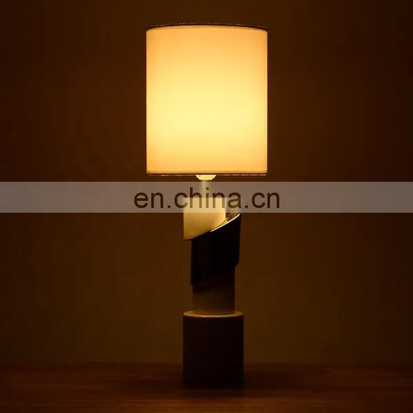 Creative Art Personality Reading Room Desk Lamp and Modern Decoration Table Lamp photo-3