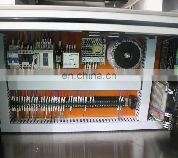 Factory Label Applicator Bottle photo-4