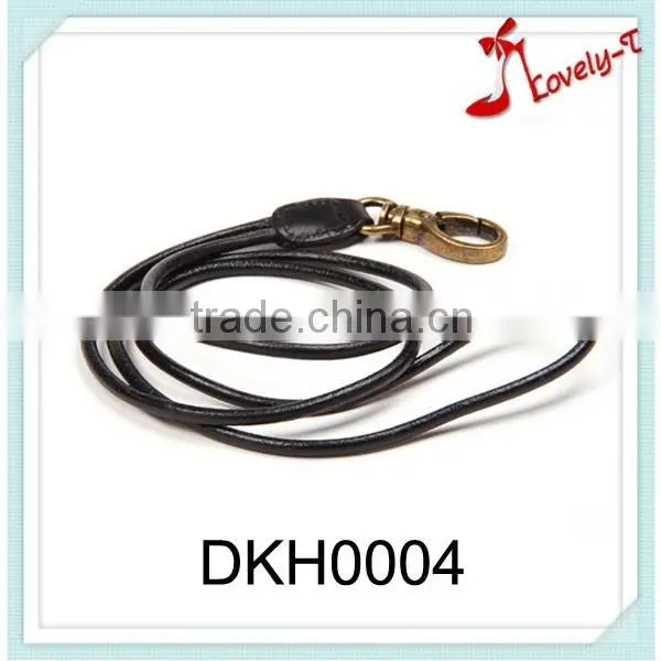 2015 China Factory Handmade Crafts Fashion Neck Hanging Wholesale Leather Key Chain
