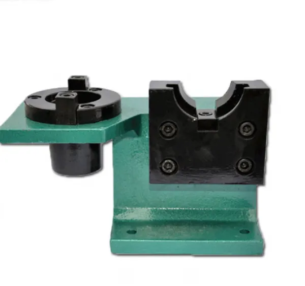 TOOL LOCKING DEVICE