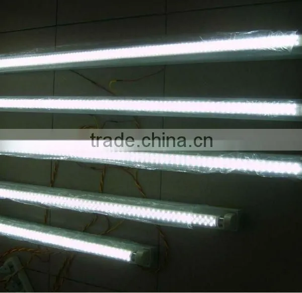 T8 LED Tube