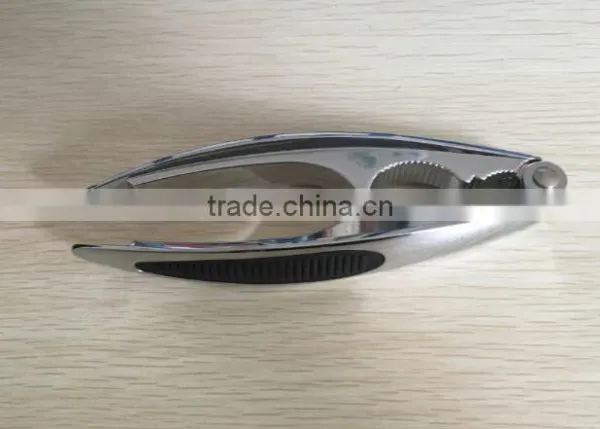 Classics Zinc Alloy Nut Cracker Kitchen Gadget Tools photo-2