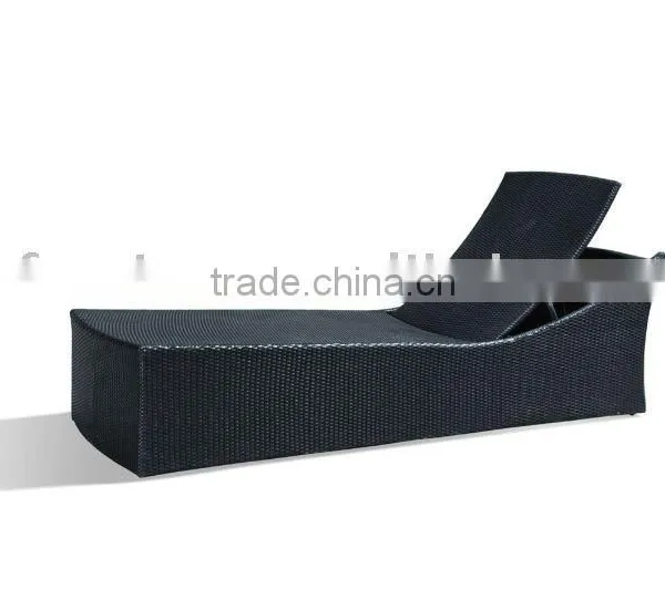 Outdoor Rattan Wicker Chaise Lounge Chair Furniture photo-2