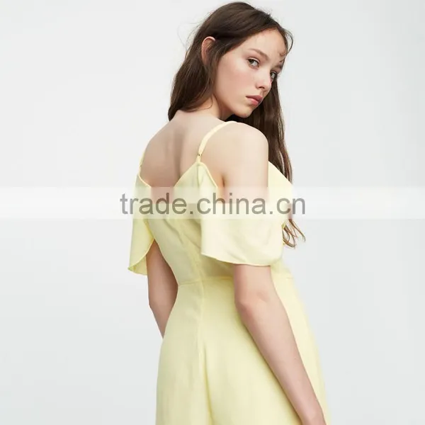 2017 Plain-coloured Cut Out Shoulder Sexy V-neck Women Ruffled Jumpsuit photo-2