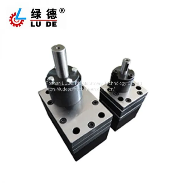 LD-803/3 Three Material Tanks PU Memory Pillow and Polyurethane Cushion Injection Molding Machine photo-5