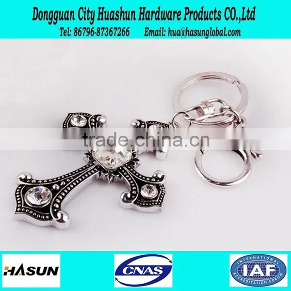 Made in China Rhinestone Cross Keychain photo-4