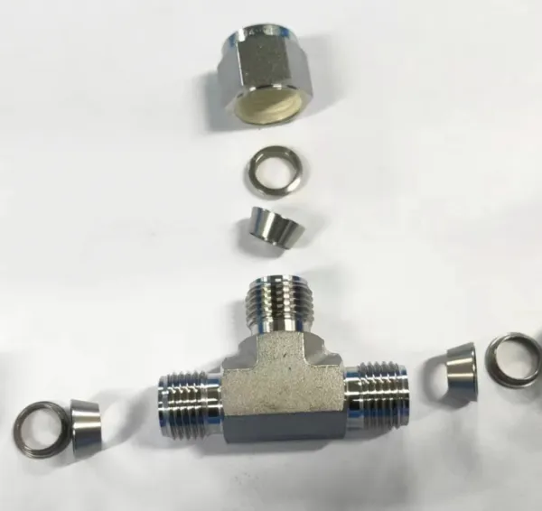 Stainless Steel Double Ferrule Tee Fitting for Oil and Gas Pipeline Connections photo-5