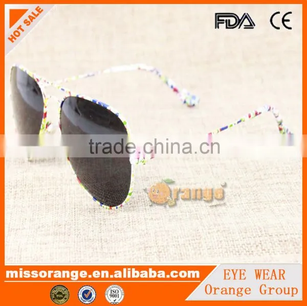Sunglasses 2016 Fashionable Glasses Style Eyeglasses Custom Sunglass Case