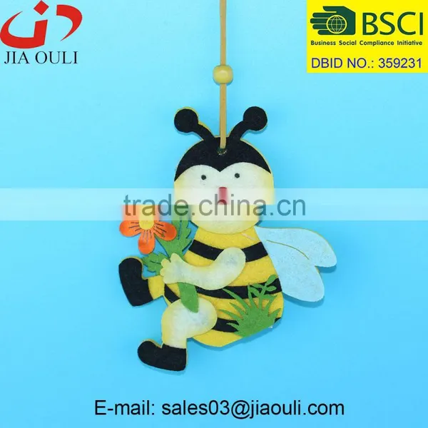 Beautiful Easter Decorations Non-woven Fabric Bee Hanger photo-4