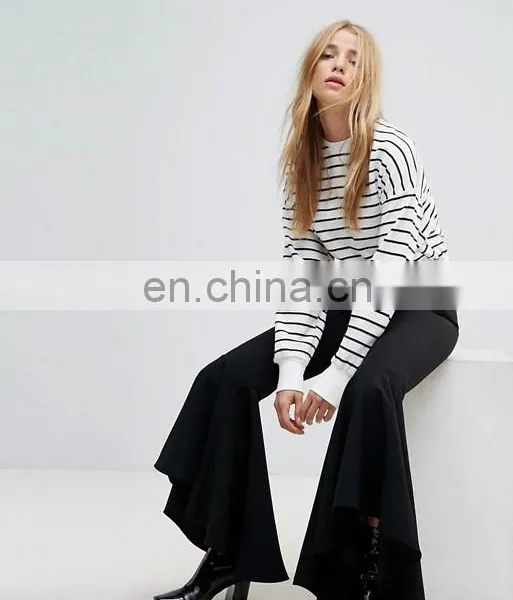 OEM Factory High Quality Simple Design Sweatshirt New Look Stripe Crop Sweat photo-4