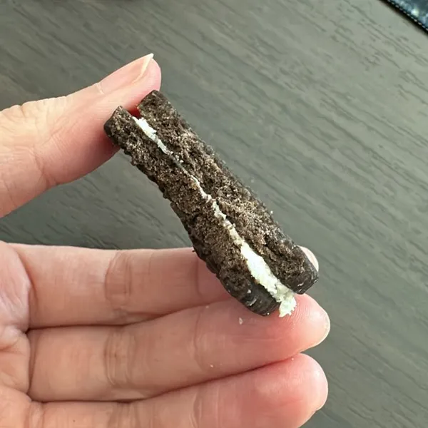 Galleta Rellena de Calidad Asi es Oreo Con Sabor a Chocolate, Leche, Fresa y Cacahuete photo-2