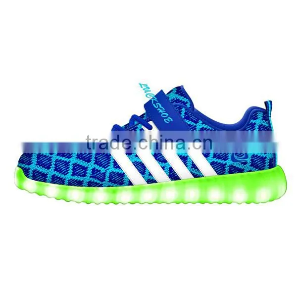Lovely Candy Color LED Children Shoes Flyknit Upper Kids Casual Shoe for Wholesale photo-3
