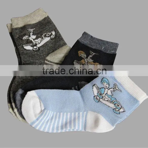 Ankle Sports Young Boy Socks With Fashionable Design