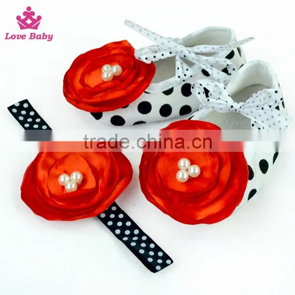 Wholesale Cute Baby Flower Pearl Shoes Newborn Antiskid Safety Baby Shoes Cheap Kids Shoes With Headband Sets LBB20151218-3 photo-2