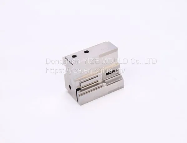 USA(AISA.D2.H13.P20.M2) Plastic Mold Spare Parts of Cellphone Dongguan OEM Producer photo-3